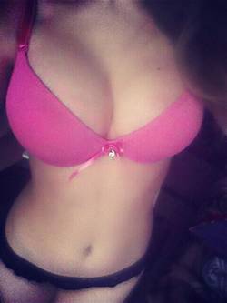 Молодые с большими титьками